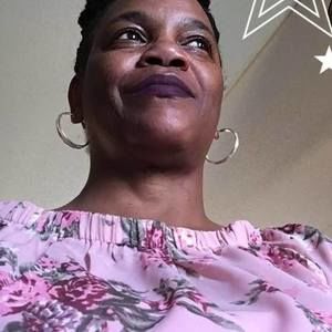 Meet your Posher, Annie